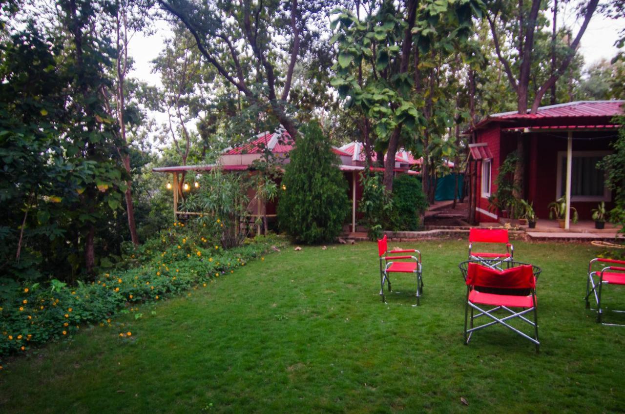 Kolar Jungle Retreat Lawa Khadi Exterior photo