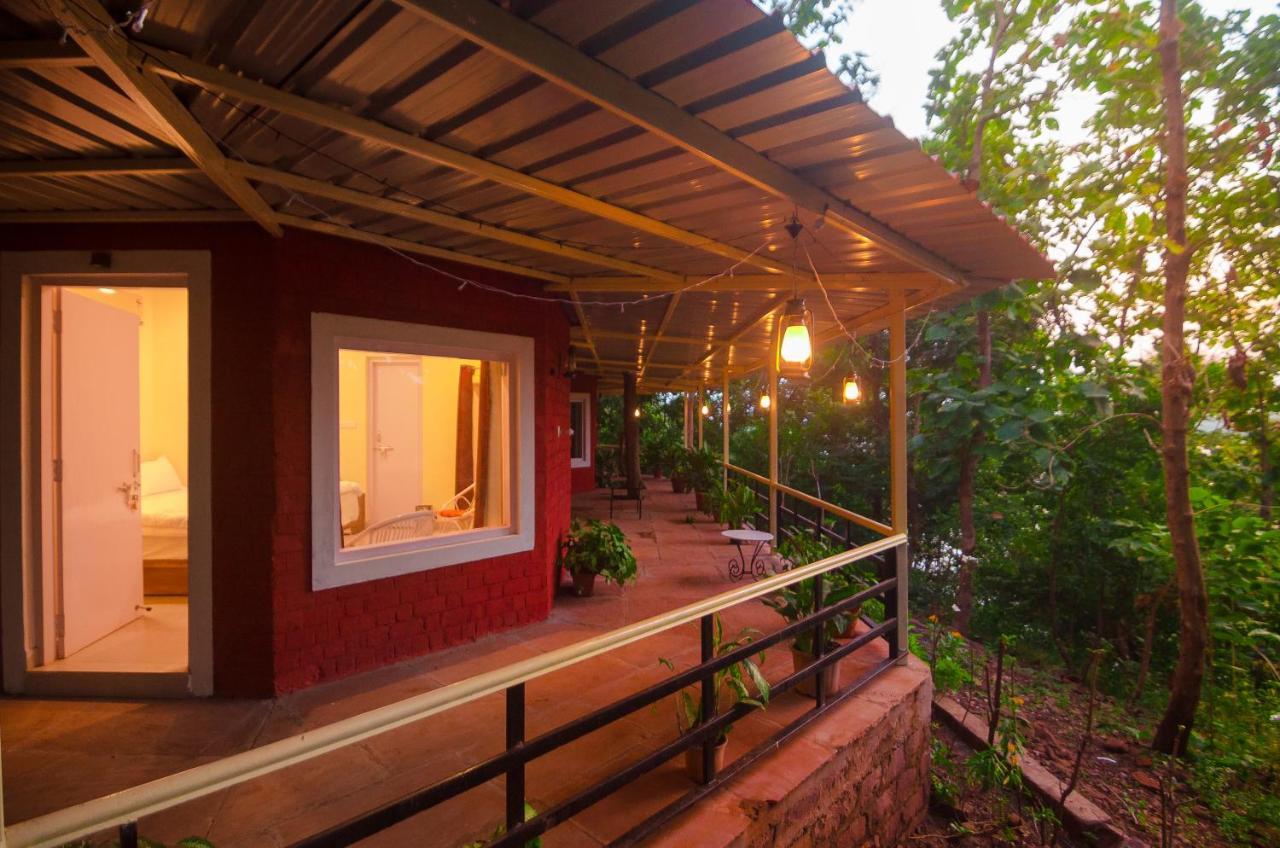 Kolar Jungle Retreat Lawa Khadi Exterior photo