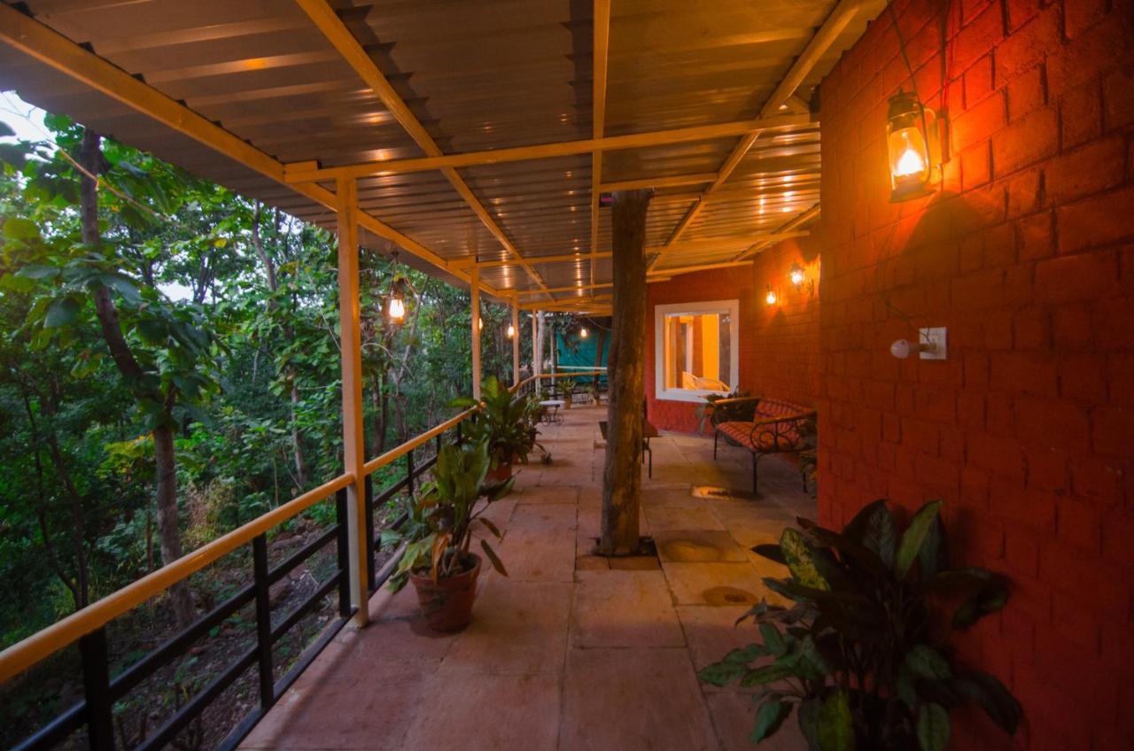 Kolar Jungle Retreat Lawa Khadi Exterior photo